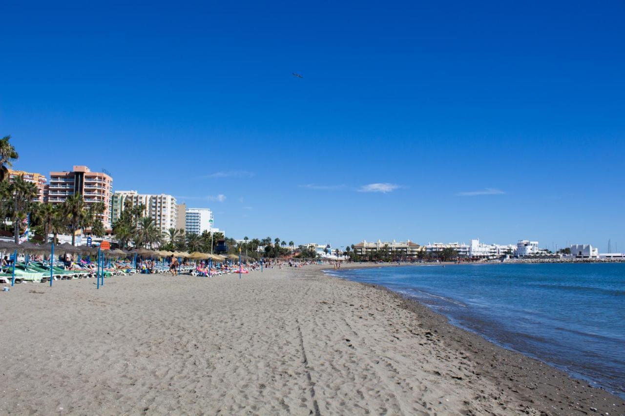 Benal beach suite, estudio con parque acuático y vistas al mar. Benalmádena Exterior foto